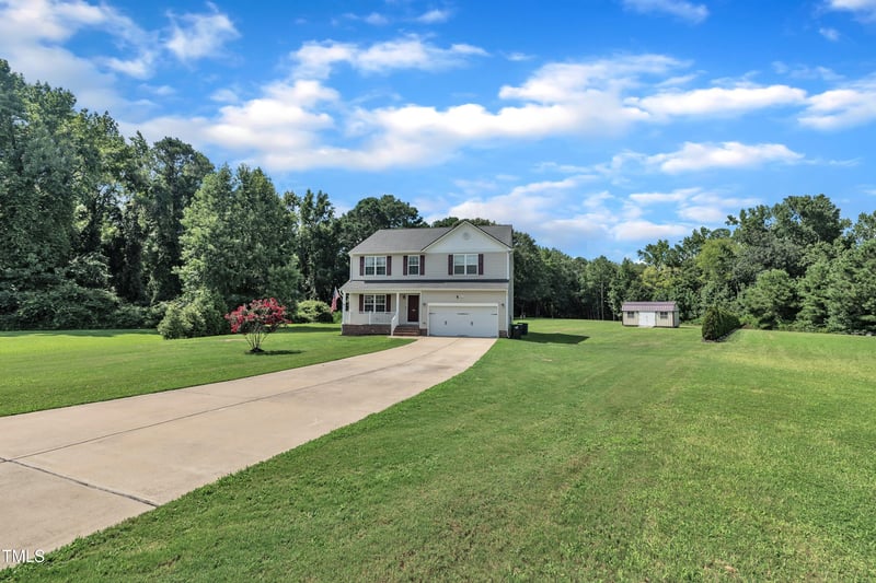 306 Meadow Hills Dr, Four Oaks, NC 27524