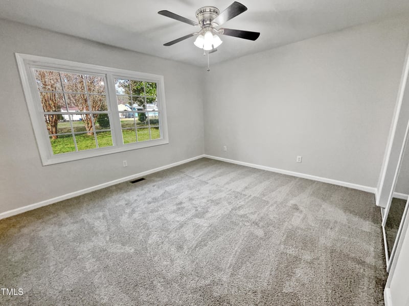 306 Meadow Ln, Wendell, NC 27591
