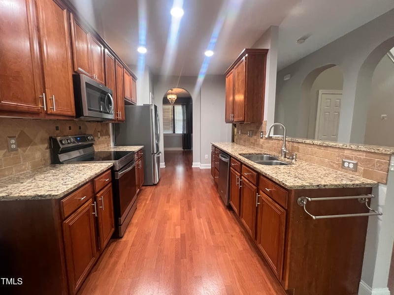 306 Meeting Hall Dr, Morrisville, NC 27560