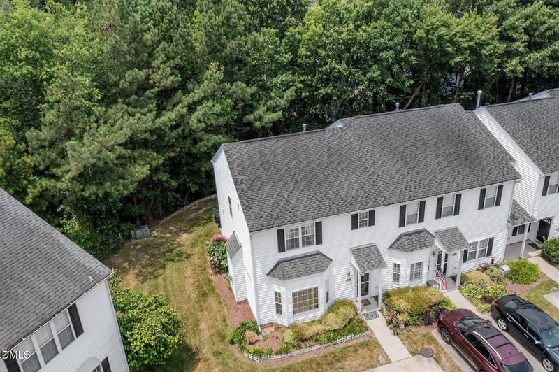 306 Misty Groves Cir, Morrisville, NC 27560
