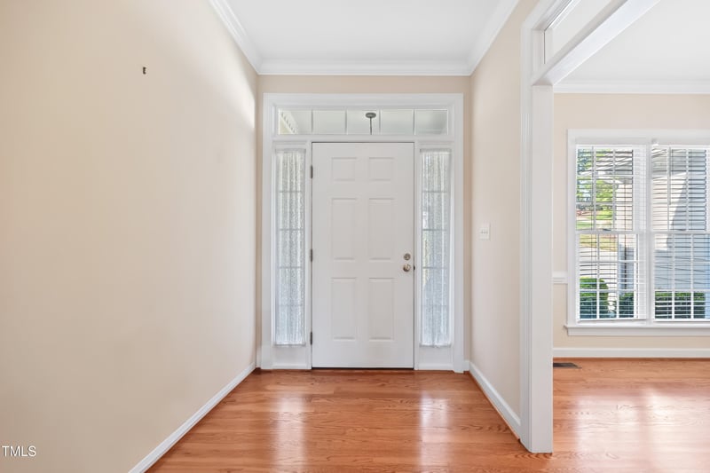 306 Neuse Ridge Dr, Clayton, NC 27527