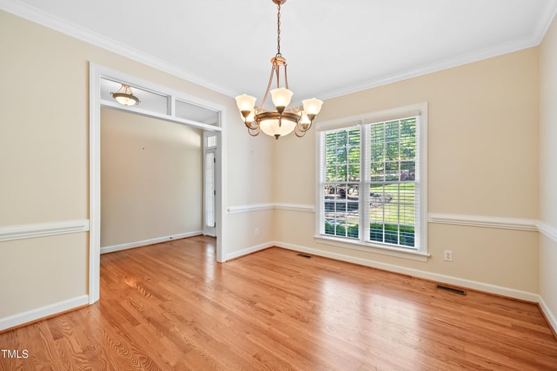 306 Neuse Ridge Dr, Clayton, NC 27527