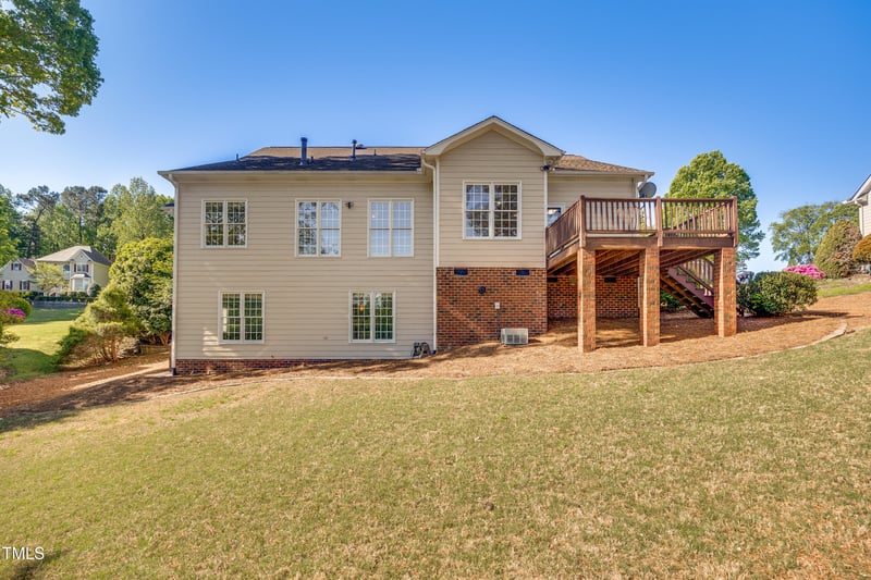 306 Neuse Ridge Dr, Clayton, NC 27527