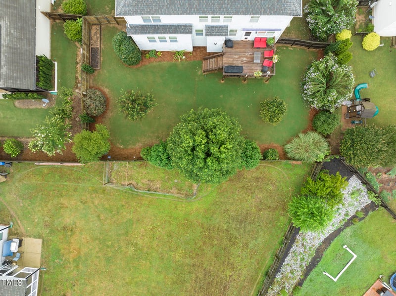 306 Oak Alley Trl, Clayton, NC 27527