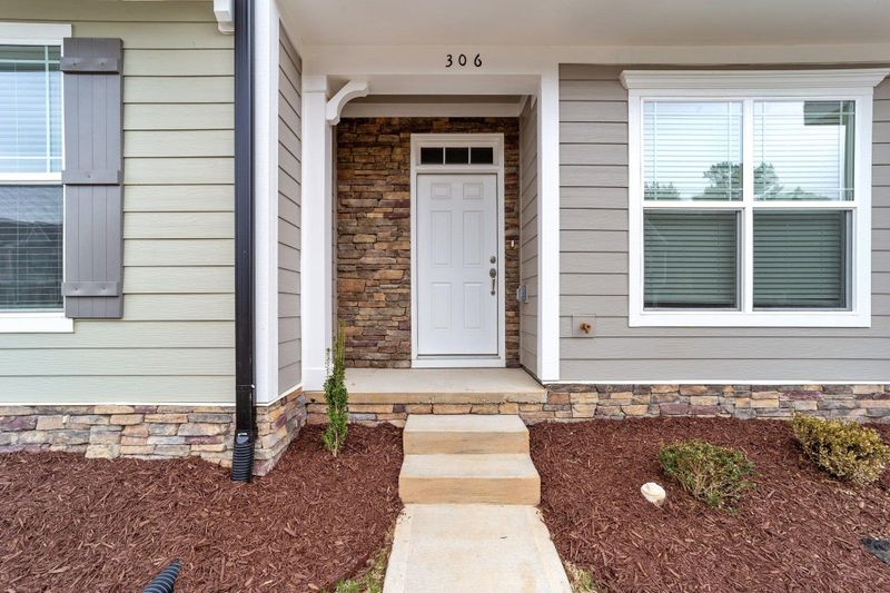 306 Old Grove Ln, Apex, NC 27502