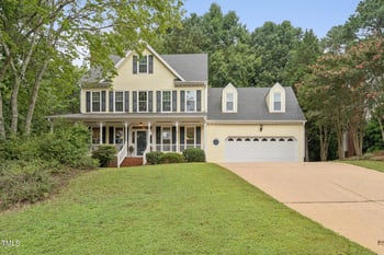 306 Parkknoll Ln, Cary, NC 27519
