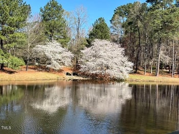 306 Parkknoll Ln, Cary, NC 27519