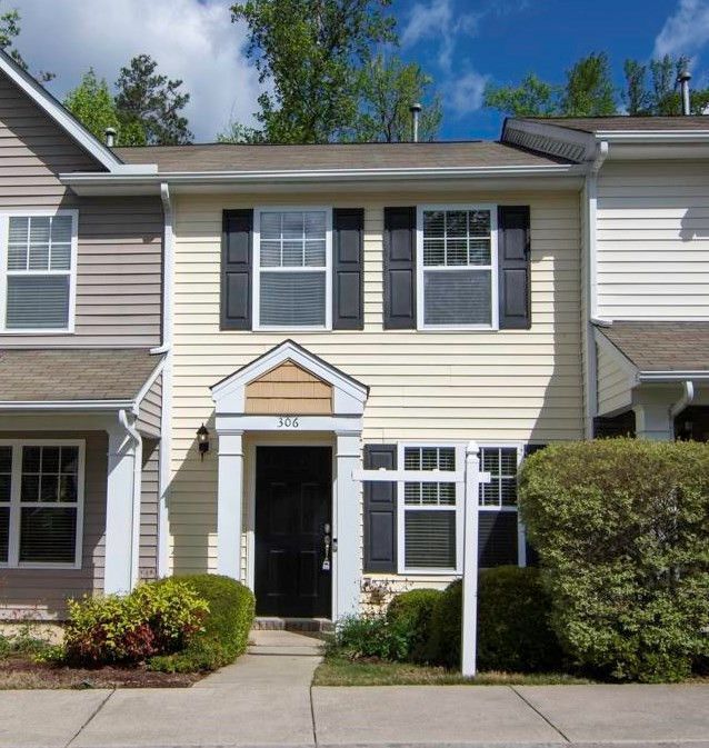 306 Port Haven Dr, Apex, NC 27502