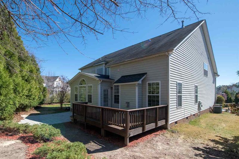 306 Powers Ferry Rd, Cary, NC 27519