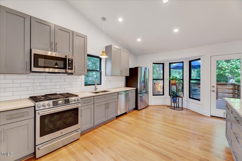 306 Roebling Ln, Cary, NC 27513