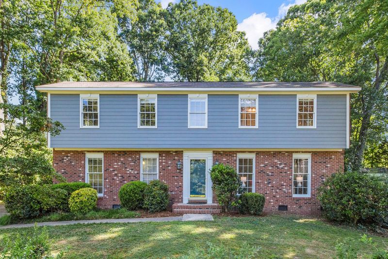 306 Rustic Ridge Rd, Cary, NC 27511