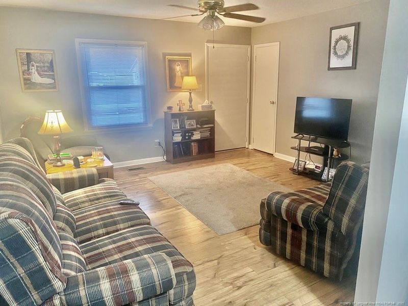 306 Saint St, Dunn, NC 28334