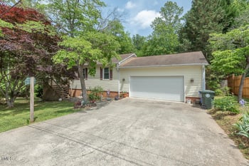 306 Sixth St, Mebane, NC 27302