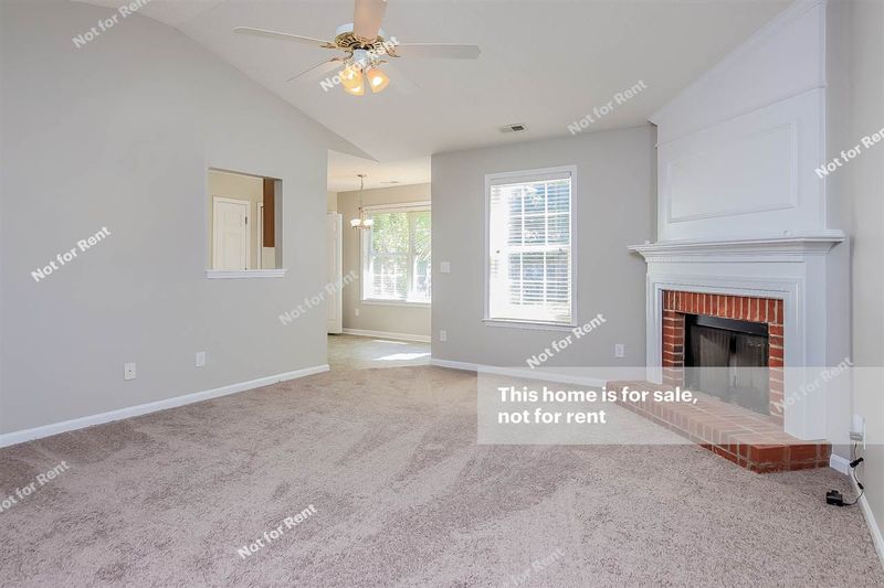 306 Stonecreek Dr, Apex, NC 27539