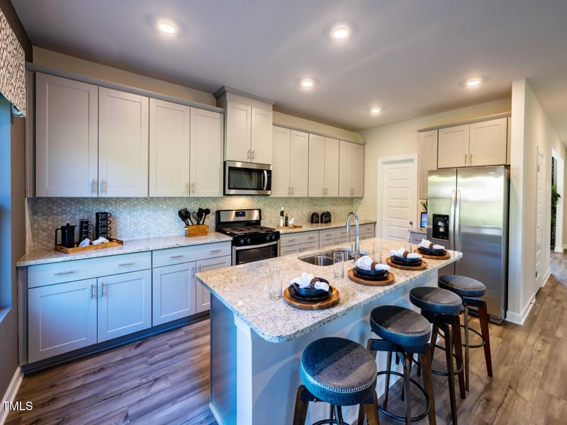 306 Thistle Patch Pl, Angier, NC 27501