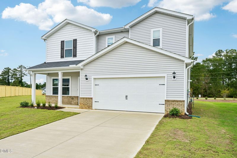 306 Thistle Patch Pl, Angier, NC 27501