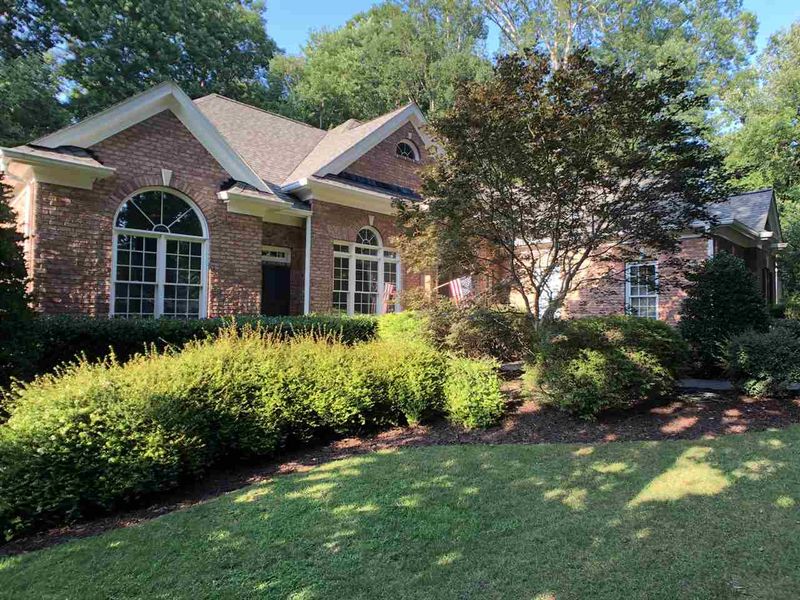 306 Versailles Dr, Cary, NC 27511