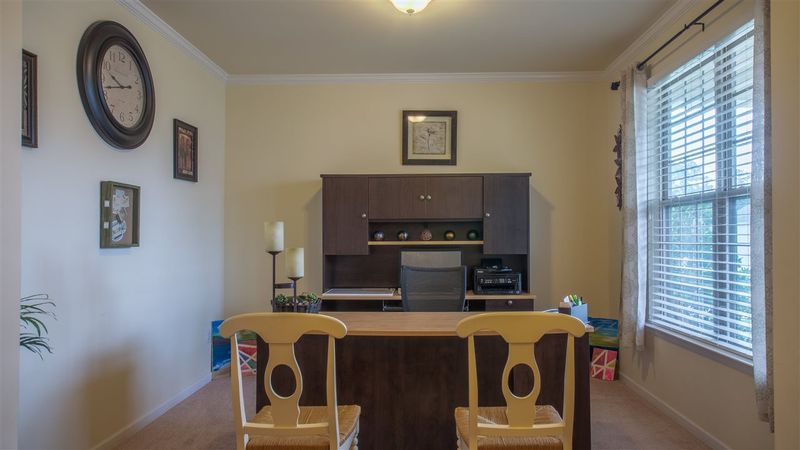 306 Vintage Holly Dr, Durham, NC 27703