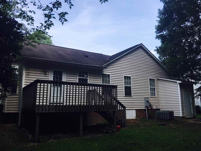 306 Walbury Dr, Knightdale, NC 27545