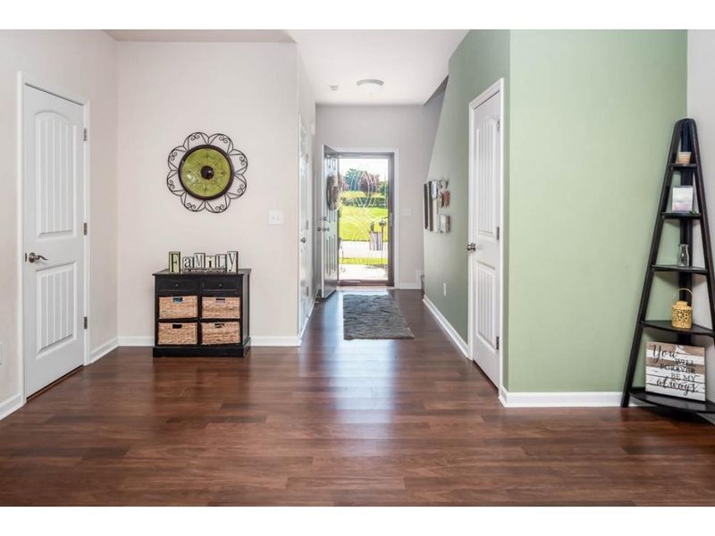 306 Wallington, Mebane, NC 27302
