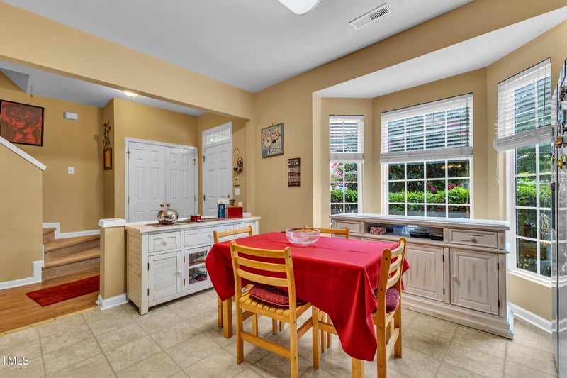 306 Walnut Woods Dr, Morrisville, NC 27560