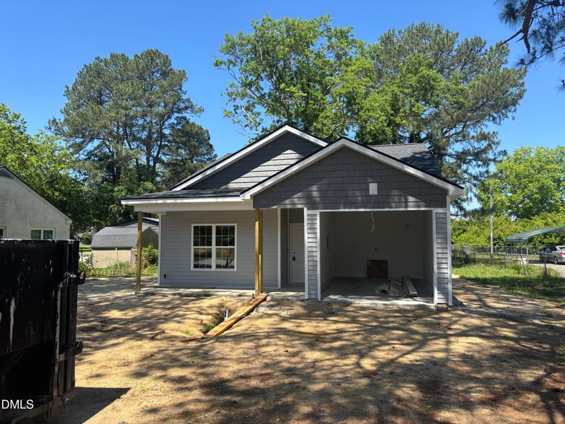 306 Washington Ave, Dunn, NC 28334