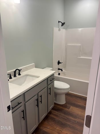 306 Washington Ave, Dunn, NC 28334
