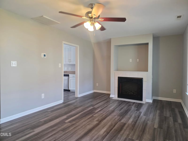 306 Whitehall Ct, Clayton, NC 27520