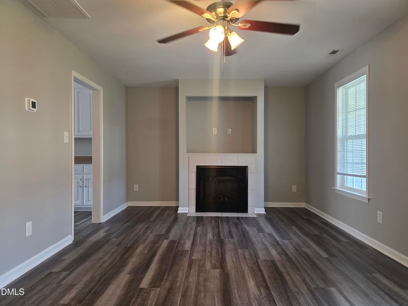 306 Whitehall Ct, Clayton, NC 27520