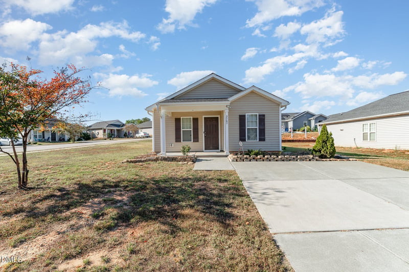 3060 Camden Creek Dr, Raleigh, NC 27610