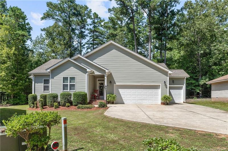 3063 Bourbon St, Sanford, NC 27332
