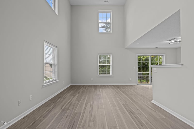 3063 Bracey Pl, Raleigh, NC 27610