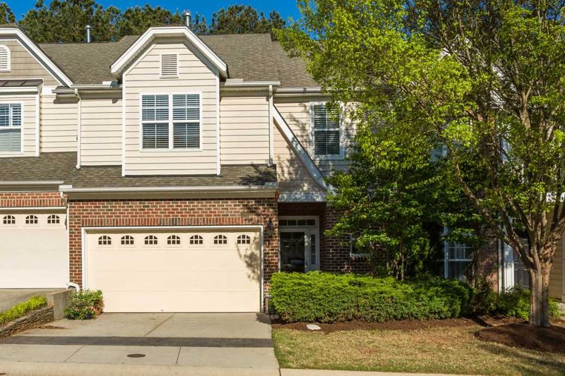 3063 Imperial Oaks Dr, Raleigh, NC 27614