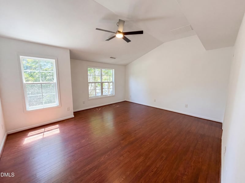 3064 Imperial Oaks Dr, Raleigh, NC 27614