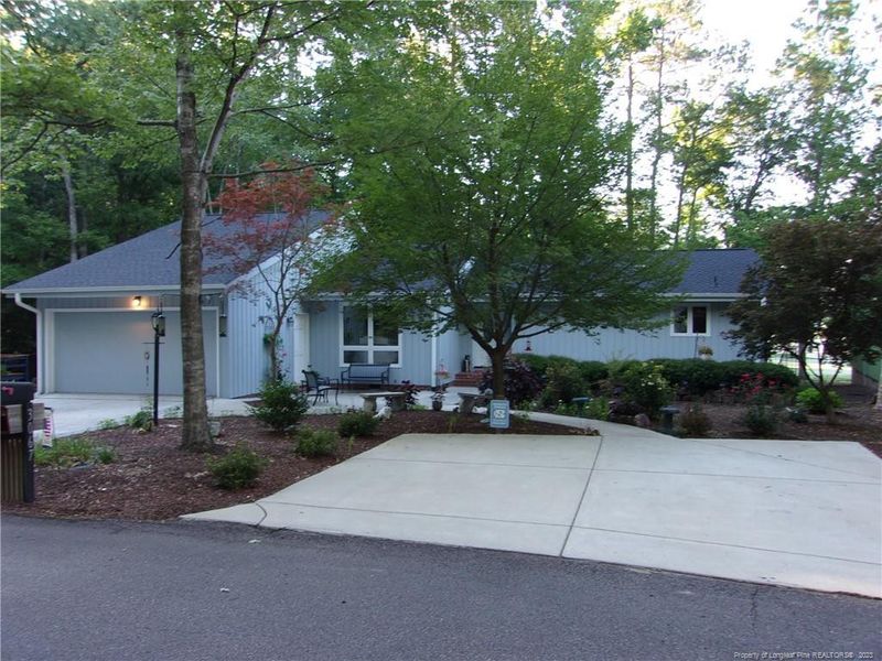 3067 Bourbon St, Sanford, NC 27332