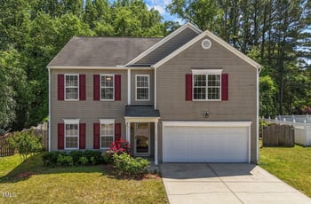 3069 Buttonwood Ln, Clayton, NC 27520