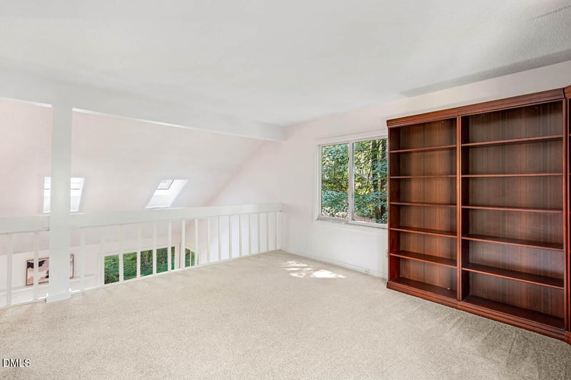 307 Azalea Dr, Chapel Hill, NC 27517