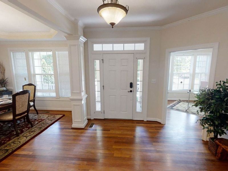 307 Brandywine Dr, Raleigh, NC 27607