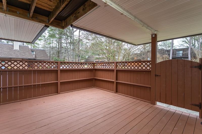 307 Brookberry Cir #307, Chapel Hill, NC 27517