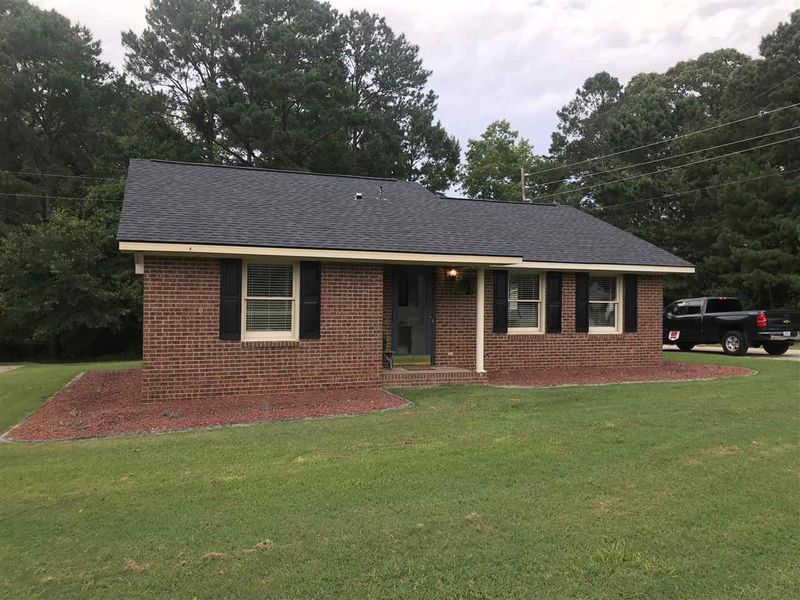 307 Carolyn Dr, Benson, NC 27504
