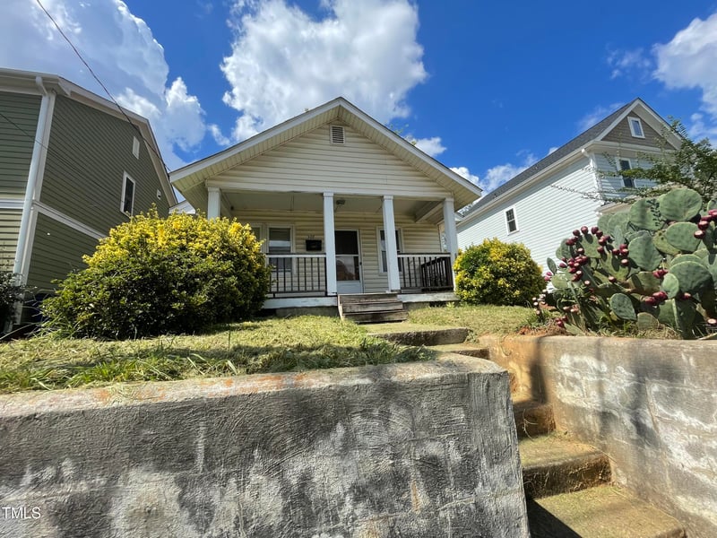 307 N Carver St, Raleigh, NC 27609