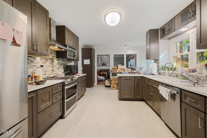 307 Durington Pl, Cary, NC 27518