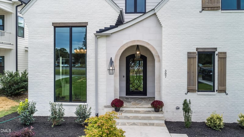 307 Elm St, Apex, NC 27502