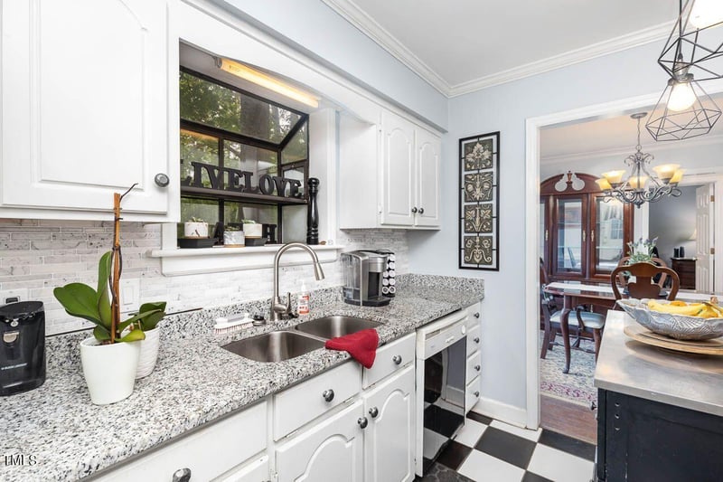 307 Goldleaf Dr, Goldsboro, NC 27534