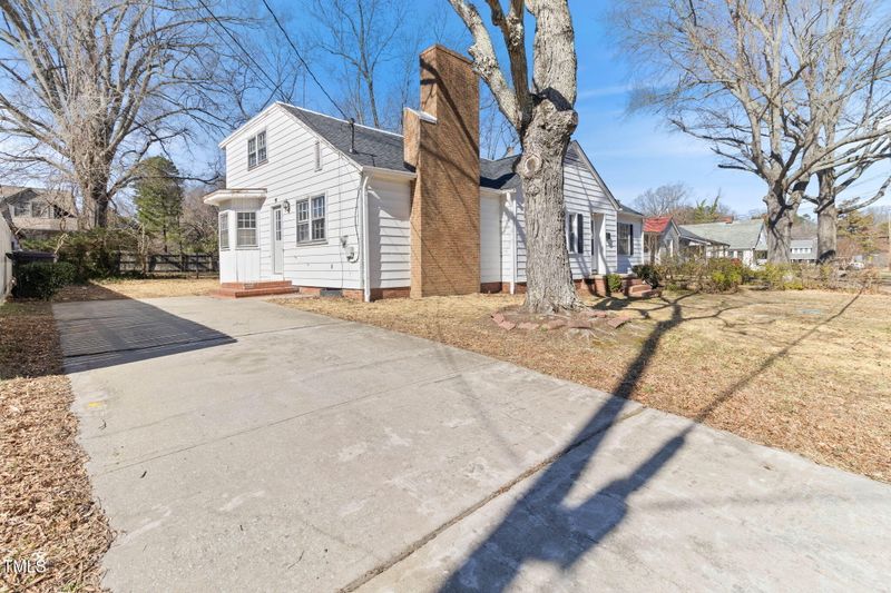 307 Gordon St, Roxboro, NC 27573