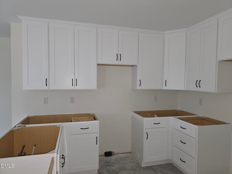 307 Holmes St, Benson, NC 27504