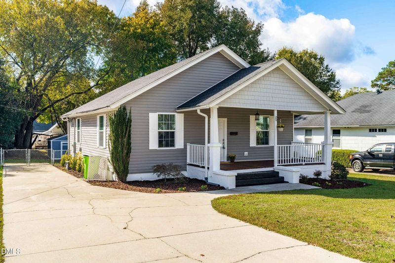 307 E J St, Erwin, NC 28339