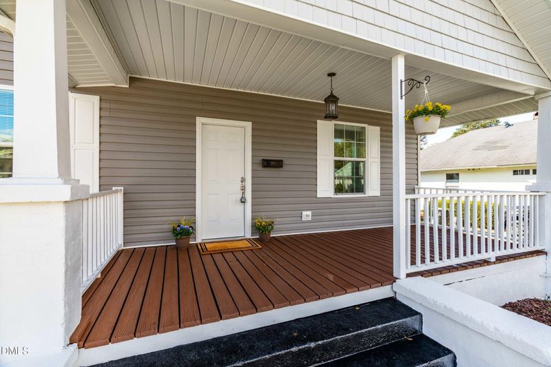 307 E J St, Erwin, NC 28339