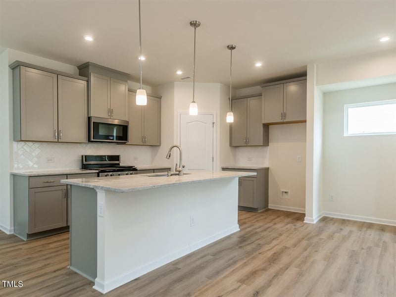 307 King Closer Dr, Cary, NC 27519