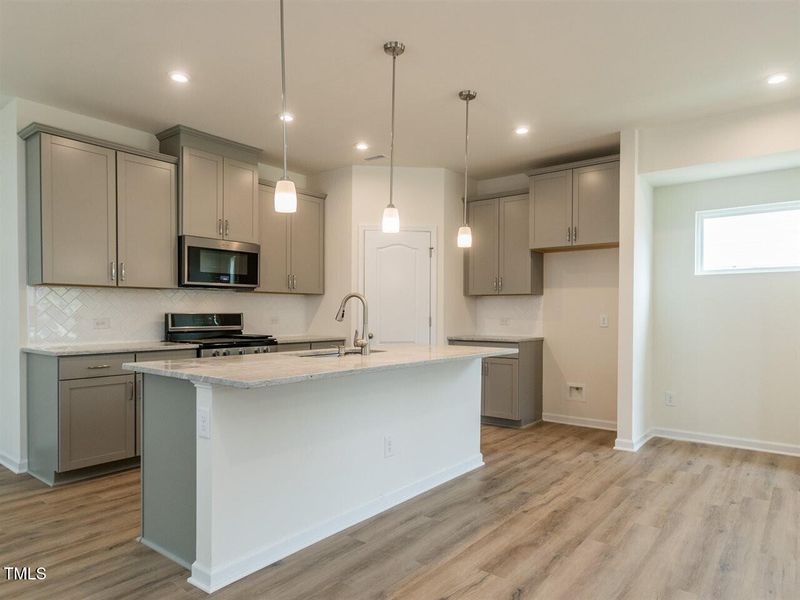 307 King Closer Dr, Cary, NC 27519